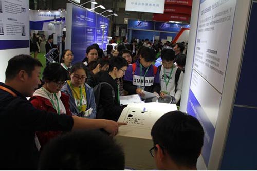 PG�齫������Ѱ�����-pg�齫�����������°��ȫ-��ɫ��Դ��